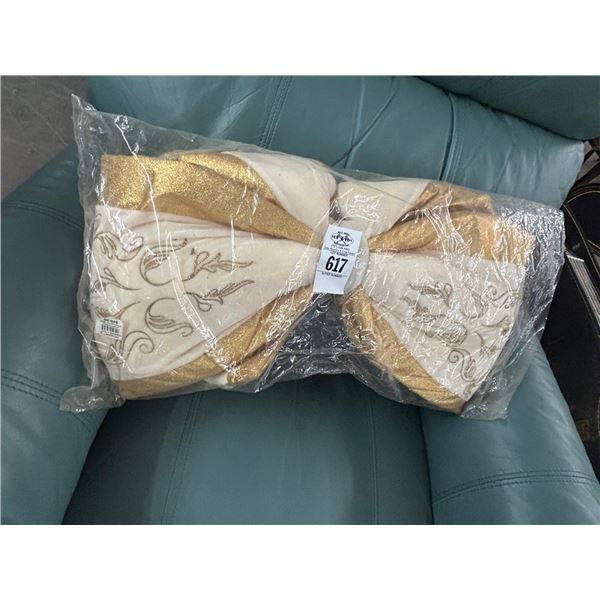 Large Bow Tie Décor