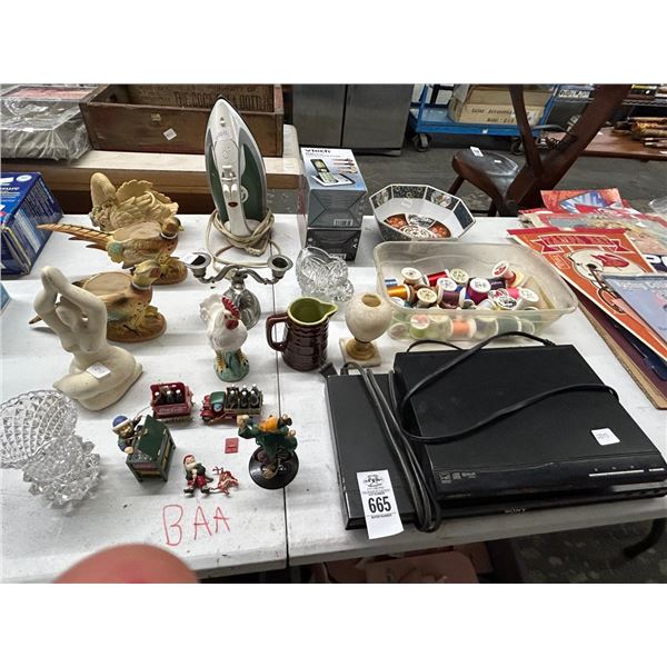 Pheasant Vases, Elephant Candlestick, Miniatures, Electronics, Sewing String