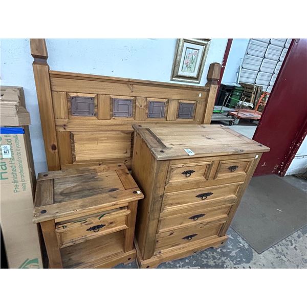 Distressed Pine Full Bed Dresser/Nightstand Set