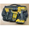 Image 1 : PERCEUSE DEWALT (1-BATT, 1-CHARG, 1-SAC)
