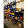 Image 1 : LOT DE QUINCAILLERIES ASST AVEC 2 SUPPORTS ET 40+ BACS