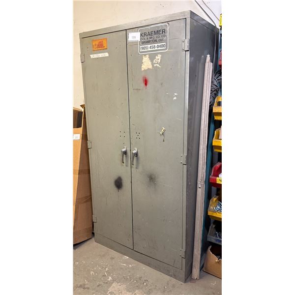 ARMOIRE EN MÉTAL 37"x20"x72"