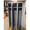 Image 2 : CASIER 3-PORTES 38"x18"x72"