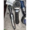 Image 2 : LOT DE 3 OUTILS PNEUMATIQUES ASST