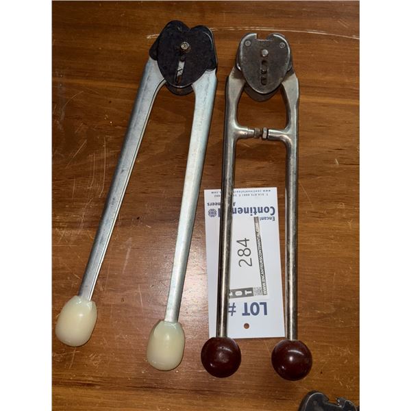 LOT DE 2 OUTILS POUR CERCLEUSE