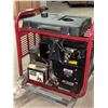 Image 3 : GENERATRICE COLEMAN VANTAGE 8000 18hp MOTOR