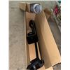 Image 2 : WALLMOUNT ARM AVEC SUPPORT  8" #P144
