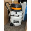 Image 2 : ASPIRATEUR HUMIDE ET SEC
