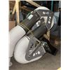 Image 2 : WALLMOUNT ARM INOX 6"x7'