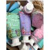 Image 5 : Y1twei Bible Vrse Hand Cream Lot With Inspirational Verse and Gift bag