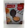 Image 2 : Dash Mini Waffle Maker with 4-Inch Cooking Surface, 350 Watts, Nonstick Coating