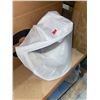 Image 3 : 3M Hood with Integrated Head Suspension, Medium/Large LOT OF 2