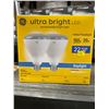 Image 2 : GE Ultra Bright LED 150 Watt Replacement, Daylight, BR30 Indoor Floodlight Bulbs (2 Pack) Lot of 2