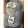 Image 3 : Klymit Versa Blanket Multi-Use Blanket, 80 x 58 in, Blue