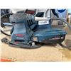 Image 2 : Bosch 1297D SheetLoc Palm Sander with Microfilter System