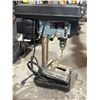 Image 3 : Delta 8-Inch Drill Press, Model 11-900C with Adjustable Table