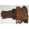 Image 19 : #46 Antique First Nations Beadwork Gloves Gauntlet