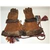 Image 2 : #46 Antique First Nations Beadwork Gloves Gauntlet