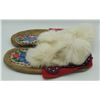 Image 4 : #166  Canadian Aboriginal Moccasins Beaded Flowers