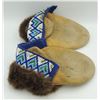 Image 9 : #167 Canadian Aboriginal Moccasins Beaded Design