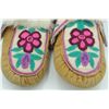 Image 5 : #171 Canadian Aboriginal Moccasins Stitched Design
