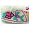 Image 8 : #171 Canadian Aboriginal Moccasins Stitched Design