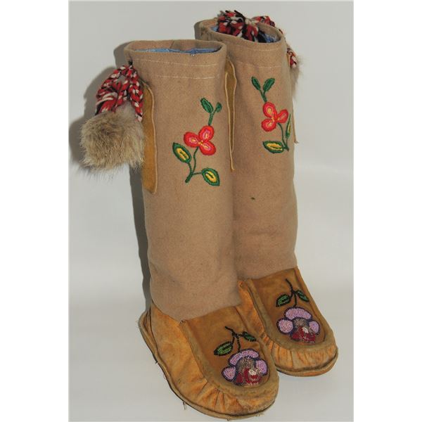 #177 Canadian Aboriginal Buckskin Boots Floral