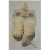 Image 3 : #181 Canada First Nations Mukluks Boots floral