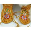 Image 2 : #186 First Nations Children's Boots w/ Fur