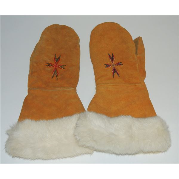 #194 Canadian First Nations Winter Gloves Beaded