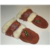 Image 10 : #196 Canadian First Nations Ornate Winter Gloves