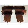 Image 2 : #197 1900's Canada First Nations Gloves Floral