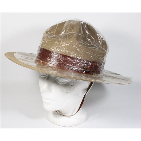 #234 1960'S UNUSED RCMP STETSON BILTMORE IN BOX