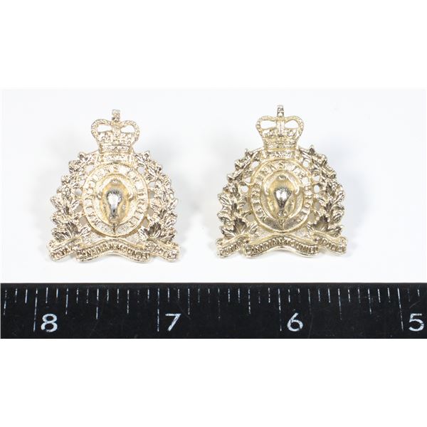 #268 STAYBRITE RCMP COLLAR BADGE SET J.R. GAUNT