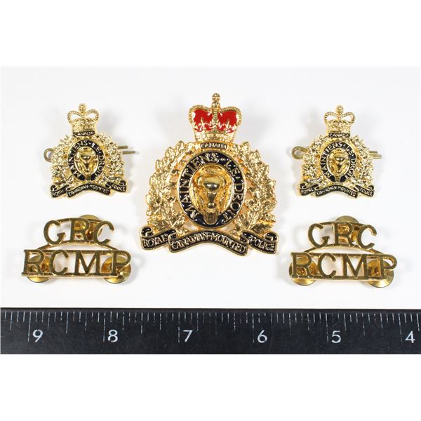 #270 1980'S RCMP BADGE COLLAR SHOULDER TITLE GRC