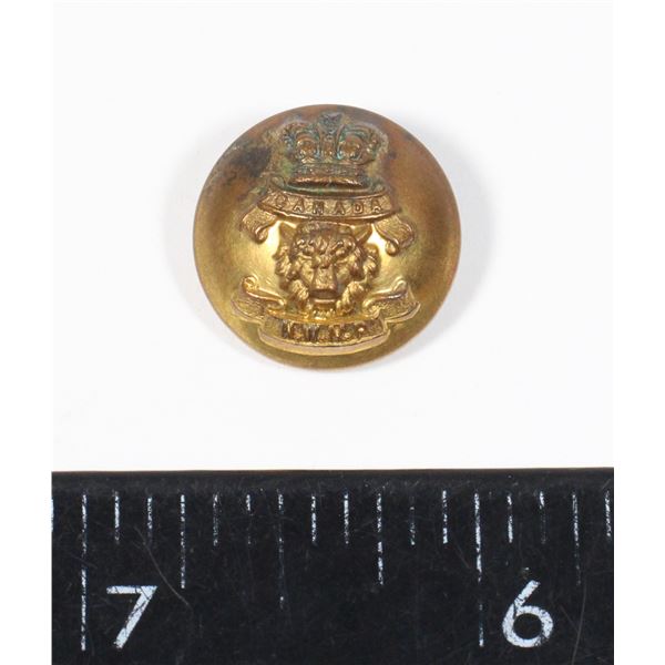 #282 NORTH WEST MOUNTED POLICE BUTTON SMALL