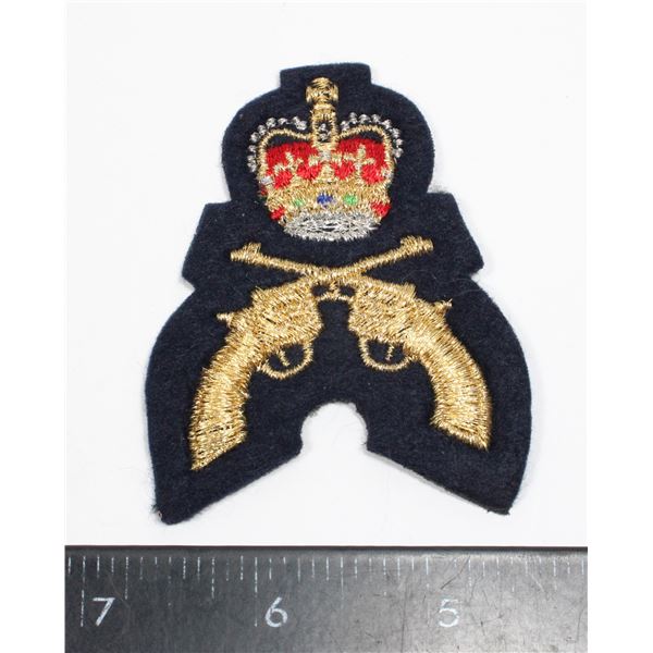 #315 RCMP CROSSED RIFLES BADGE AND CROWN BADGE