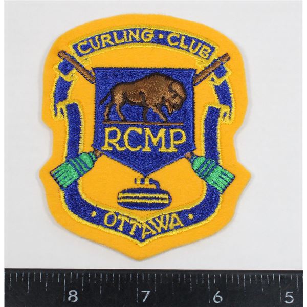 #320  RCMP CURING CLUB OTTAWA PATCH CREST SMALL
