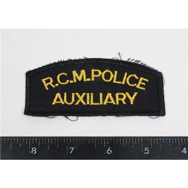 #324 R.C.M.POLICE AUXILIARY PATCH CREST