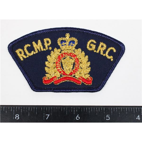 #327 RCMP GRC UNIFORM PATCH RED BADGE VARIATION