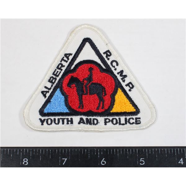 #341 RCMP ALBERTA YOUTH AND POLICE PATCH INSIGNIA