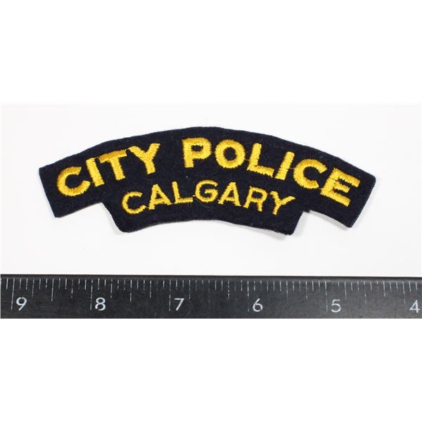 #425 CITY POLICE CALGARY PATCH YELLOW VARIATION