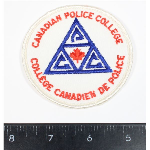 #442 CANADIAN POLICE COLLEGE PATCH CREST