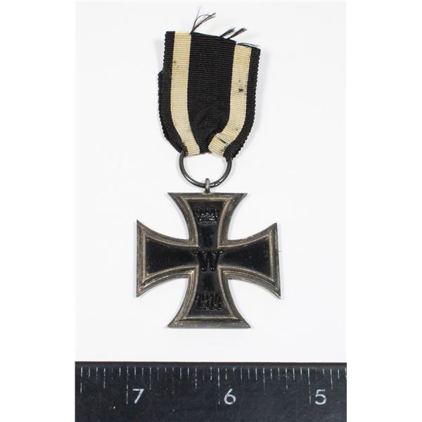 #595  WW1 IMPERIAL GERMAN 1914 IRON CROSS MEDAL