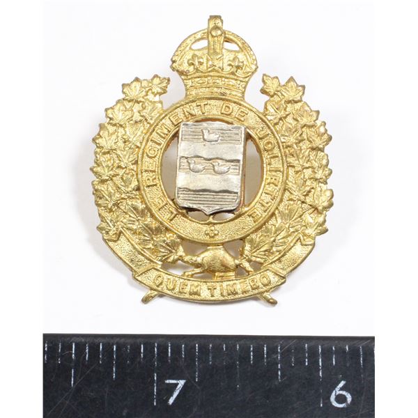 #642 WW2 LE REGIMENT  DE JOLIETTE CAP BADGE