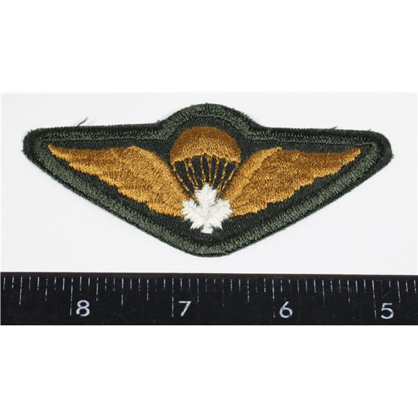#757  CANADIAN AIRBORNE QUALIFICATION JUMP WINGS