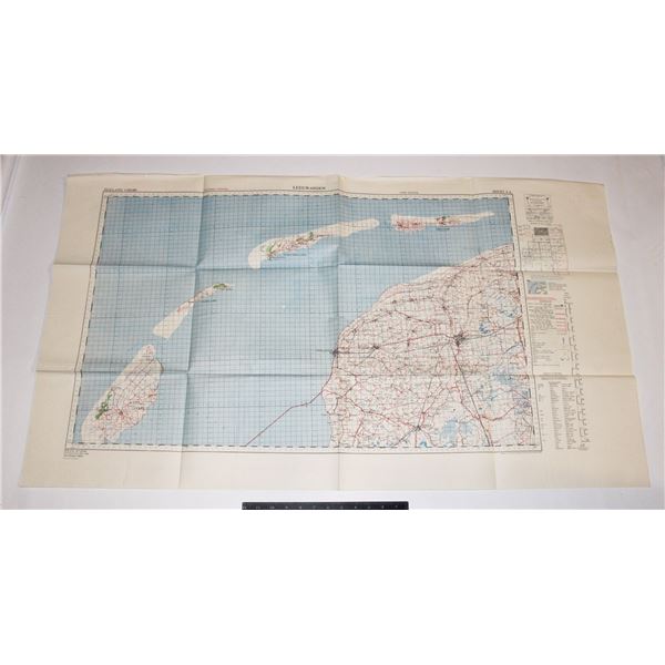 #898  WW2 BRITISH MILITARY MAP LEEUWARDEN 1943