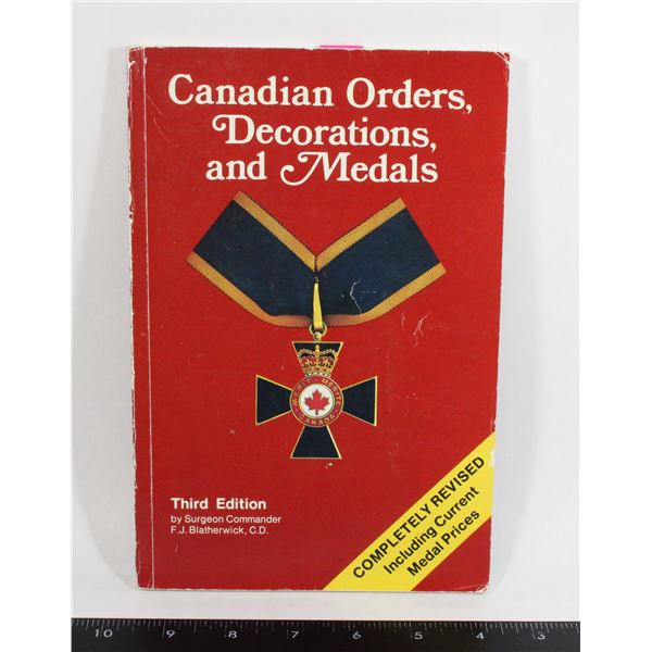 #960 CANADIAN ORDERS DECORATIONS AND MEDALS