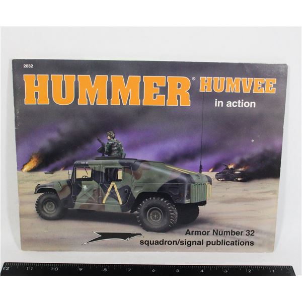 #1005 HUMMER HUMVEE IN ACTION SIGNAL BOOK