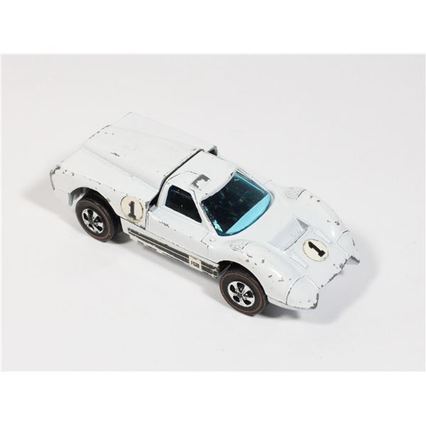 #1146 REDLINE HOTWHEELS FORD J-CAR WHITE